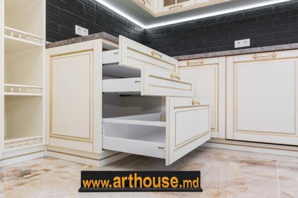 sertare blum pentru bucatarie clasica