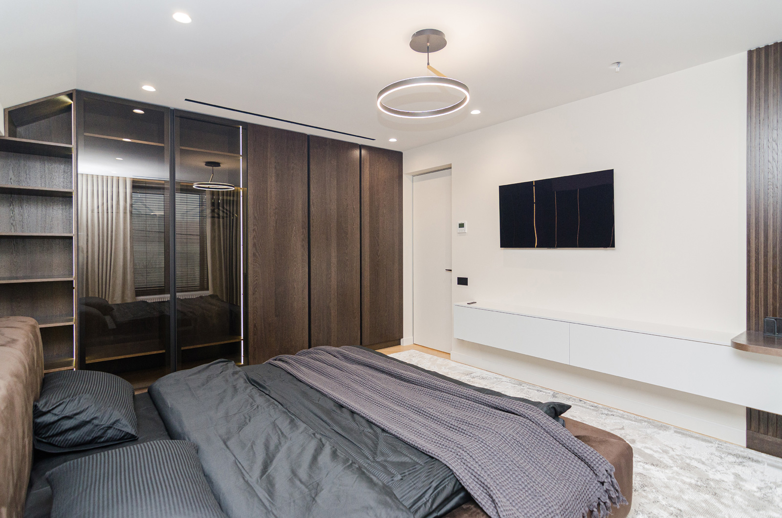 Подвесная тумба-консоль под TV #4062